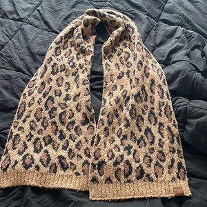 Cheetah winter scarf. Very warm for winter!